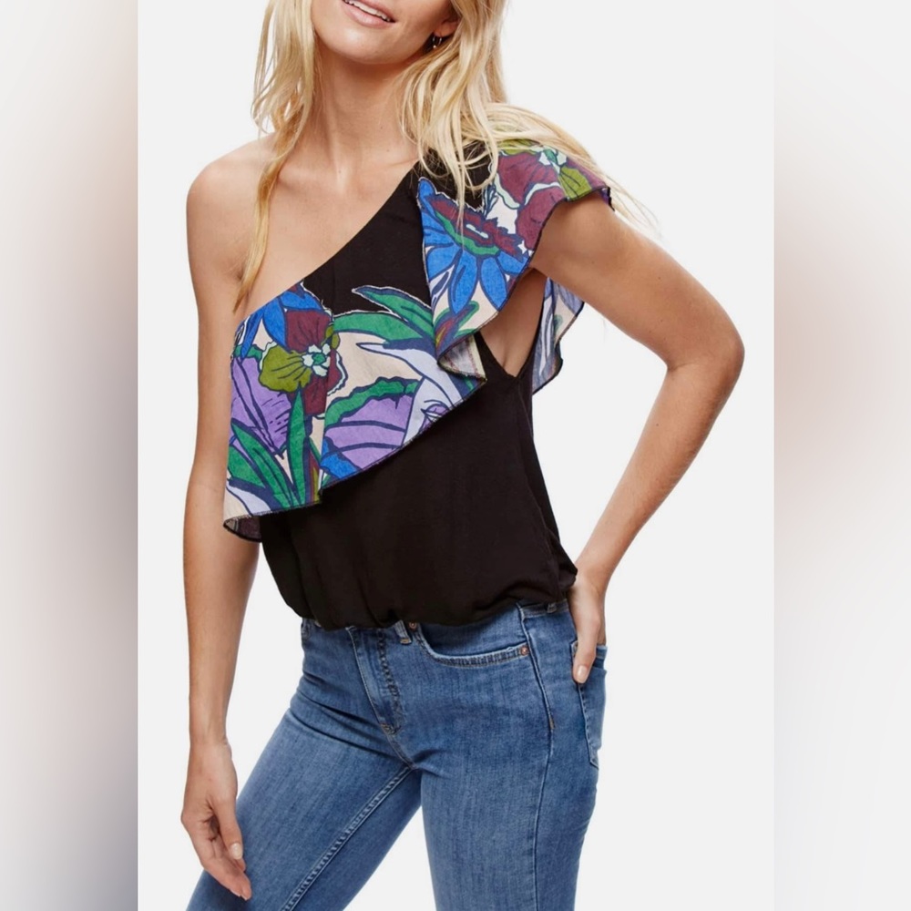 NWT Free People Annka Bubble One Shoulder Top In Black Size Small